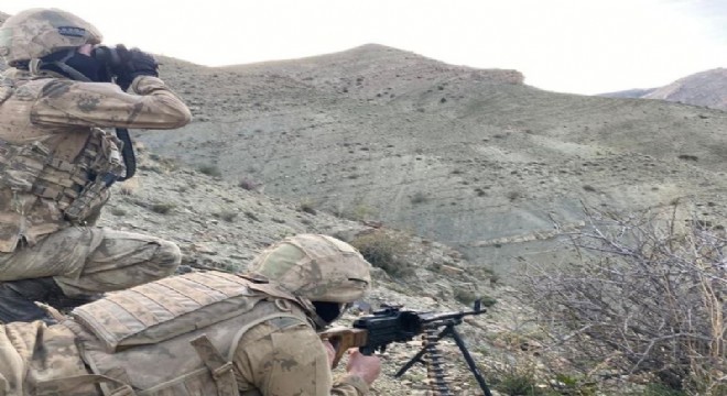 12 PKK/YPG'li terörist etkisiz hale getirildi