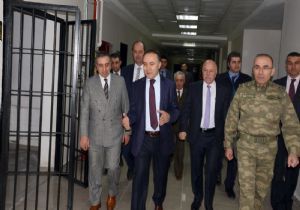 Altıparmak'tan adli övgü