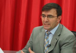 KILIÇ İSTİFALARINI İSTEDİ