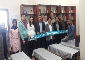 Dikmen Mahallesi kütüphaneye kavuştu