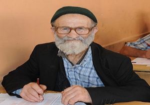 75 Yaşında Ehliyet Almaya Karar Verdi