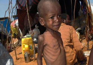 Her evden bir fitre, bir iftar Afrika'ya