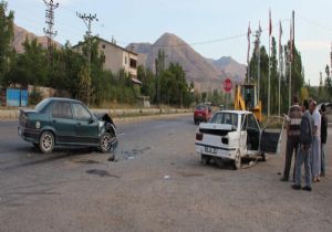 Erzurum'da kaza: 6 yaralı
