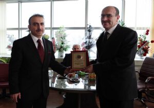 FEN FAKÜLTESİ DEKANLIĞINA ONGANER ATANDI