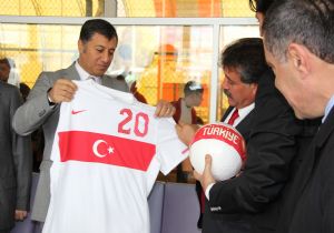 Emniyet Yetkiner'i ağırladı