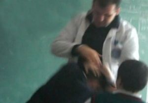 Taziye'ye gidene dayak!