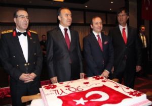 Erzurum'da Cumhuriyet Resepsiyonu