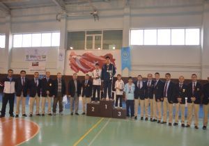 Masa Tenisi'nde 10 Kasım Turnuvası