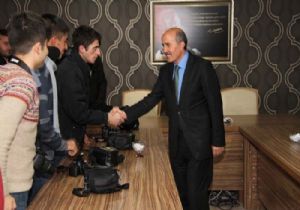 İşitme engelli öğrencilerden Bilge'ye ziyaret