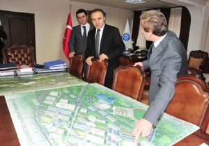 Altıparmak Erzincan Üniversitesi'ndeydi