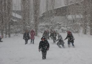 Narman'da kar tatili