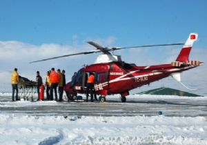 Erzurum'da ambulans helikopter devrede