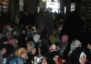 Aminler arşa yükseldi