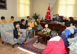 Altıparmak öğrencilere nasihat etti