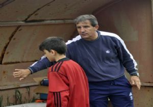 Erzurumsporlu İzzet Tavşanlı Linyitspor'da