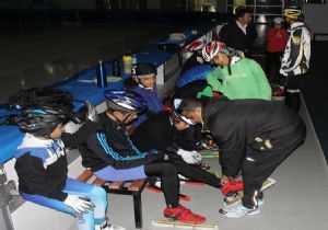 Hindistan Short Track Milli Takımı Erzurum'da