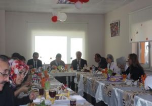 Erzurum'da ‘Küçük Hanımlar Mutfakta' Projesi
