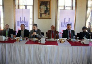 ESTP'den Peygambere Saygı ve Zulme Lanet Yürüyüşü