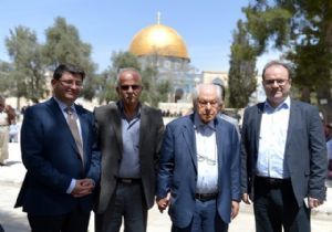 ‘Kudüs bizim namusumuzdur'