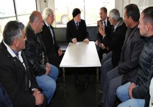 Taksiciler anlattı, Sekmen dinledi