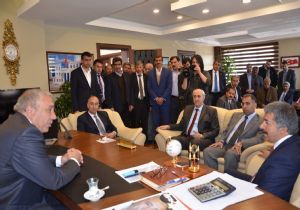 Fırat: ‘Farkımız AK Davamız'