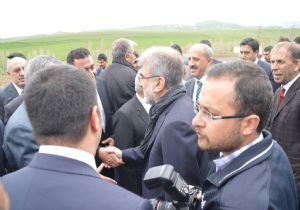 Bakan Yıldız Doğu turunda