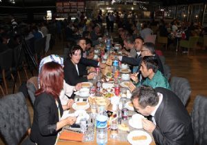Hizmet-İş'te iftar buluşması