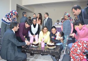 Özdemir, engellilerle buluştu