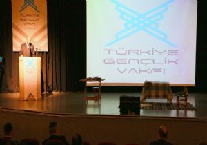 ‘Akif'in izindeyiz'