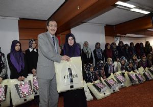 Bulutlar'dan Kur'an Kursu öğrencilerine destek