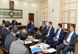 Azizoğlu Başkanlığında Kaymakamlar Zirvesi