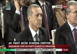 Başbakan Erdoğan'ı Duygulandıran Seçim Şarkısı