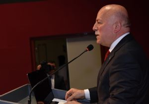 Sekmen, ‘Erzurum, projelerle kalkınacak'