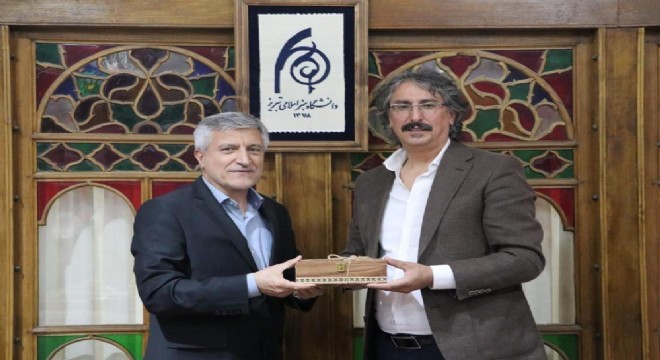 ATAUNİV sanat diplomasisini güçlendiriyor