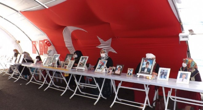 Ailelerin evlat nöbeti 337'nci gününde