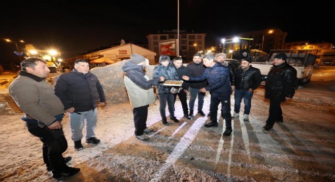 Akpunar'dan belediye personeline motivasyon desteği