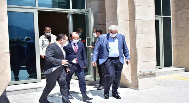 Altınok ve Öz'den ETÜ ziyareti