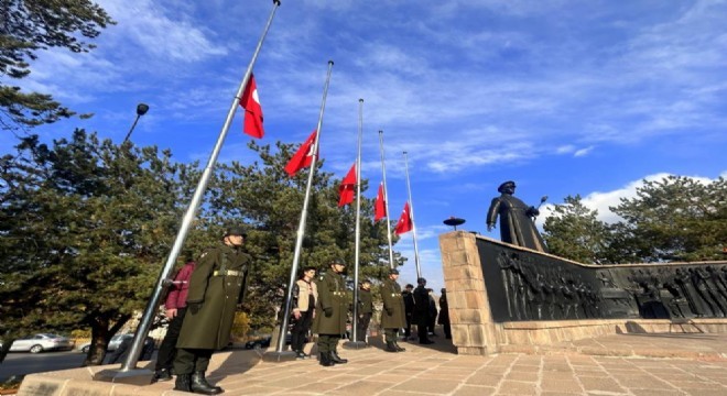 Atatürk Erzurum'da rahmet ve şükranla anıldı