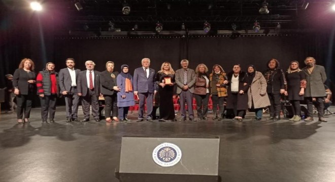 Atatürk Üniversitesinde ‘Şiddete Karşı Sanat'