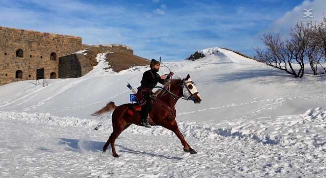 Aziziye Tabyasında ‘Köklerden Göklere' buluşması
