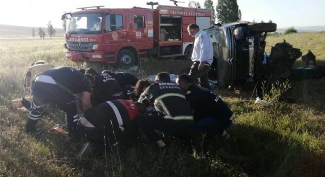 Bayburt yolunda trafik kazası: 6 yaralı