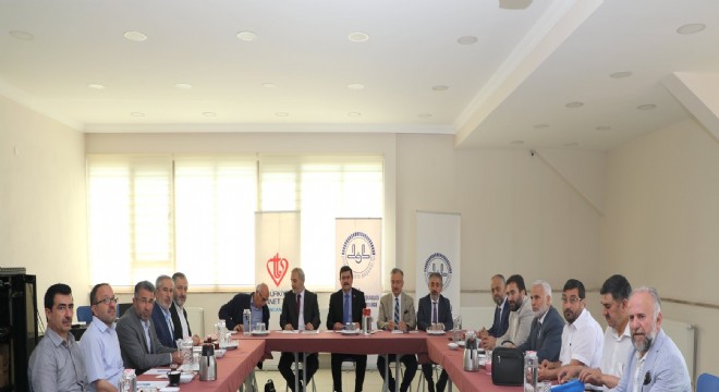 Bölge il müftüleri ile ilahiyat fakültesi dekanları toplandı