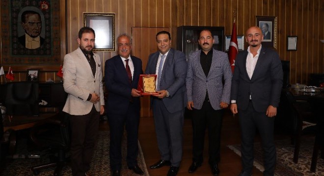 BİRKONFED yönetiminden Rektör Çomaklı'ya ziyaret