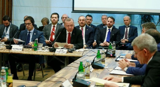 Cumhurbaşkanı Erdoğan GDAÜ Zirvesi'ne seslendi