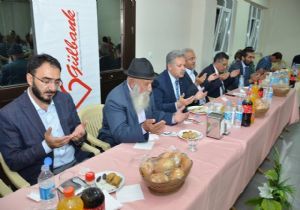 Doğu'dan birlik ve beraberlik tablosu