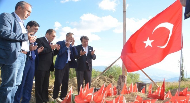 Demokrasi Şehidi Yaşar'a vefa