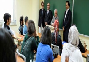 ETÜ'de dersbaşı..