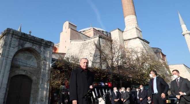 Erdoğan: 'Edep denilen bir şey var'