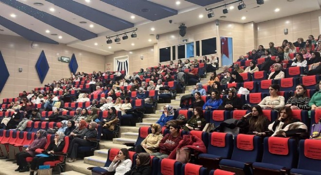 Erzurum İl Sağlık'tan doğum sonrası bakım eğitimi