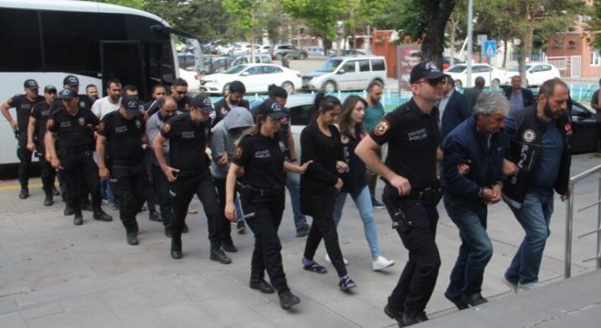 Erzurum'da torbacı operasyonu: 9 gözaltı